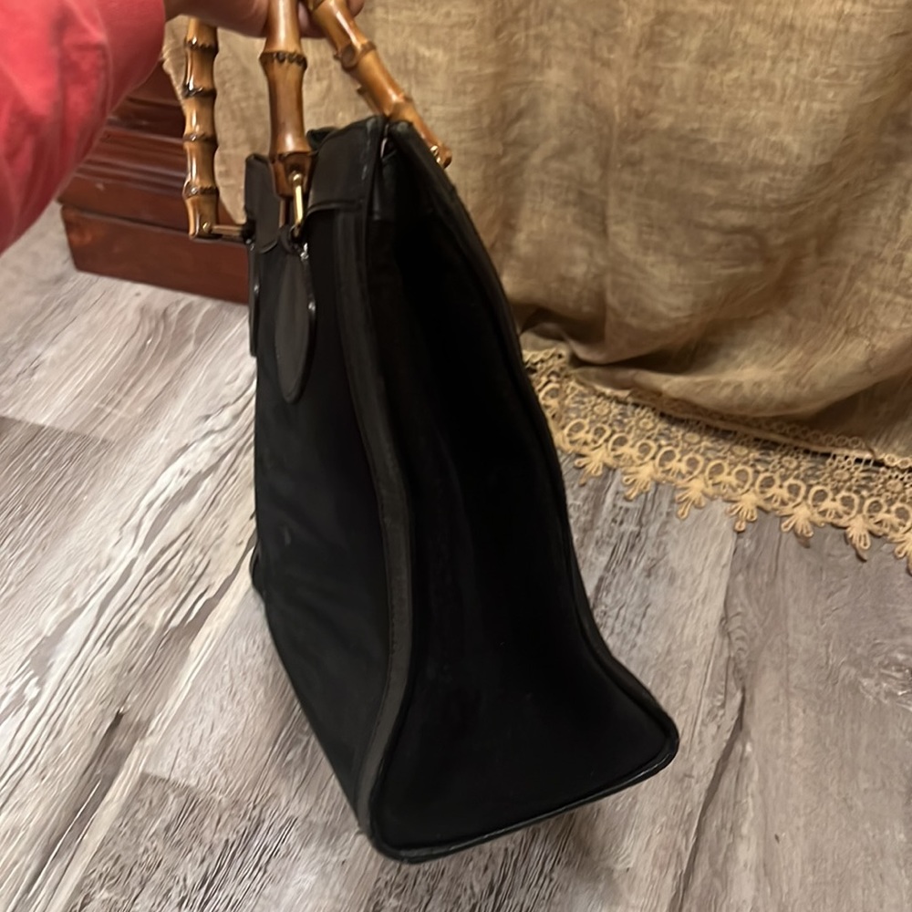 SOLD-SOLD.  Vintage Pre loved Gucci Suede with leather  ( bamboo) - Picture 5 of 17